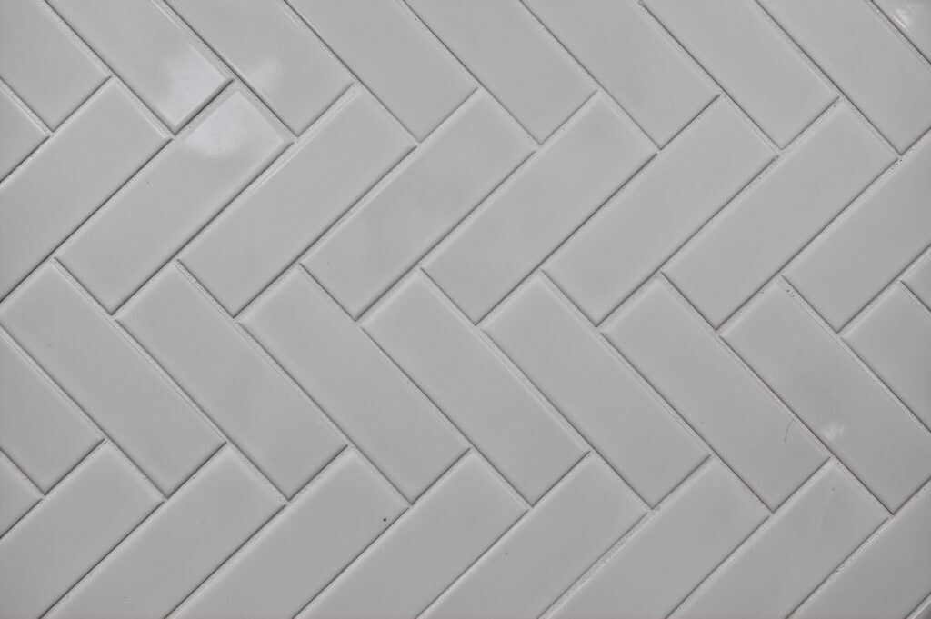 White herringbone tile pattern at Winyah Bay Club