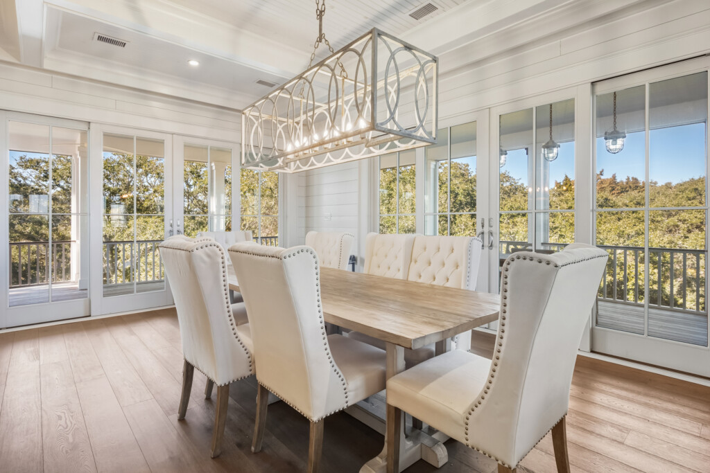 DeBordieu dining room with wood table and upholstered chairs