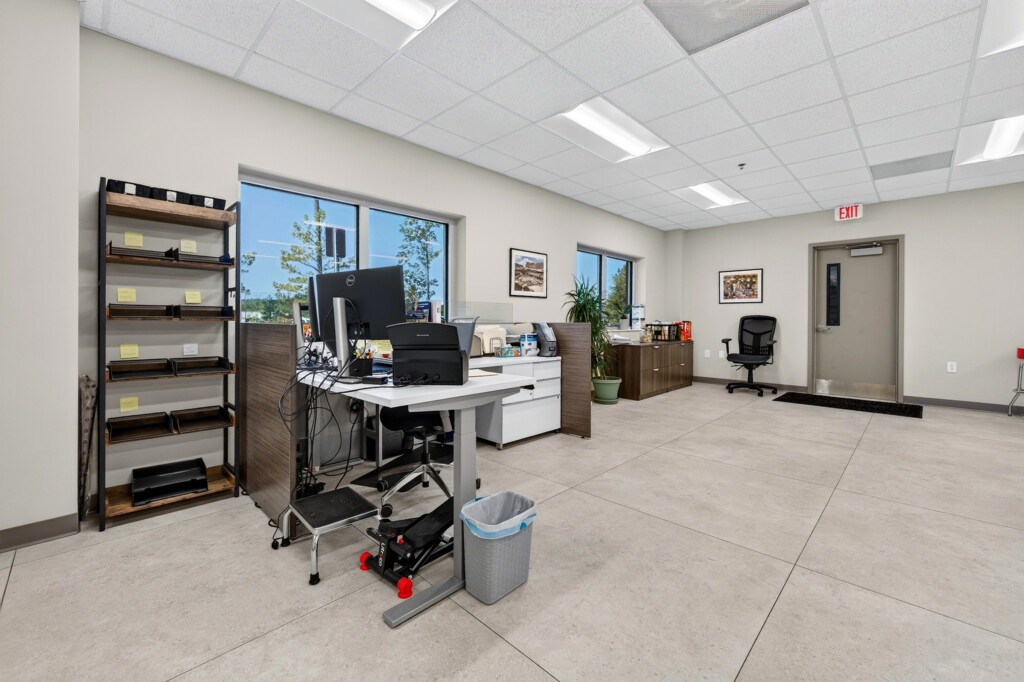 Zilmet USA workstation area with large-format porcelain floor tile